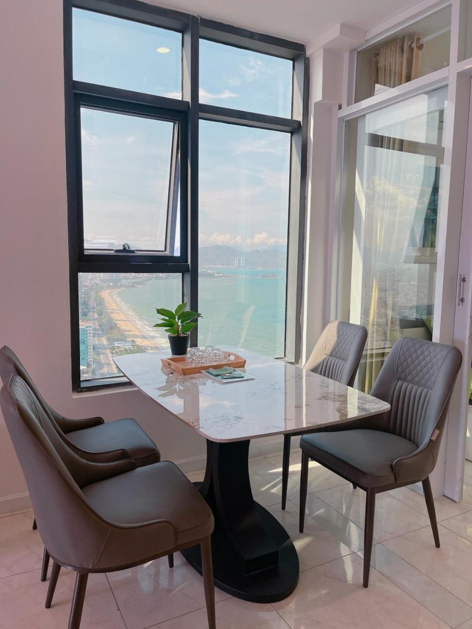 Gold Beach Nha Trang Apartment Esterno foto
