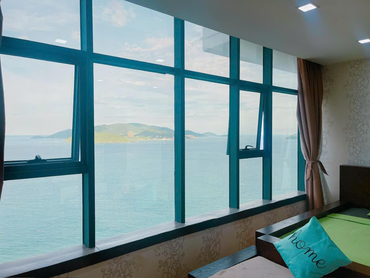 Gold Beach Nha Trang Apartment Esterno foto