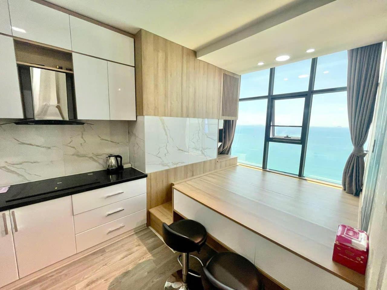 Gold Beach Nha Trang Apartment Esterno foto